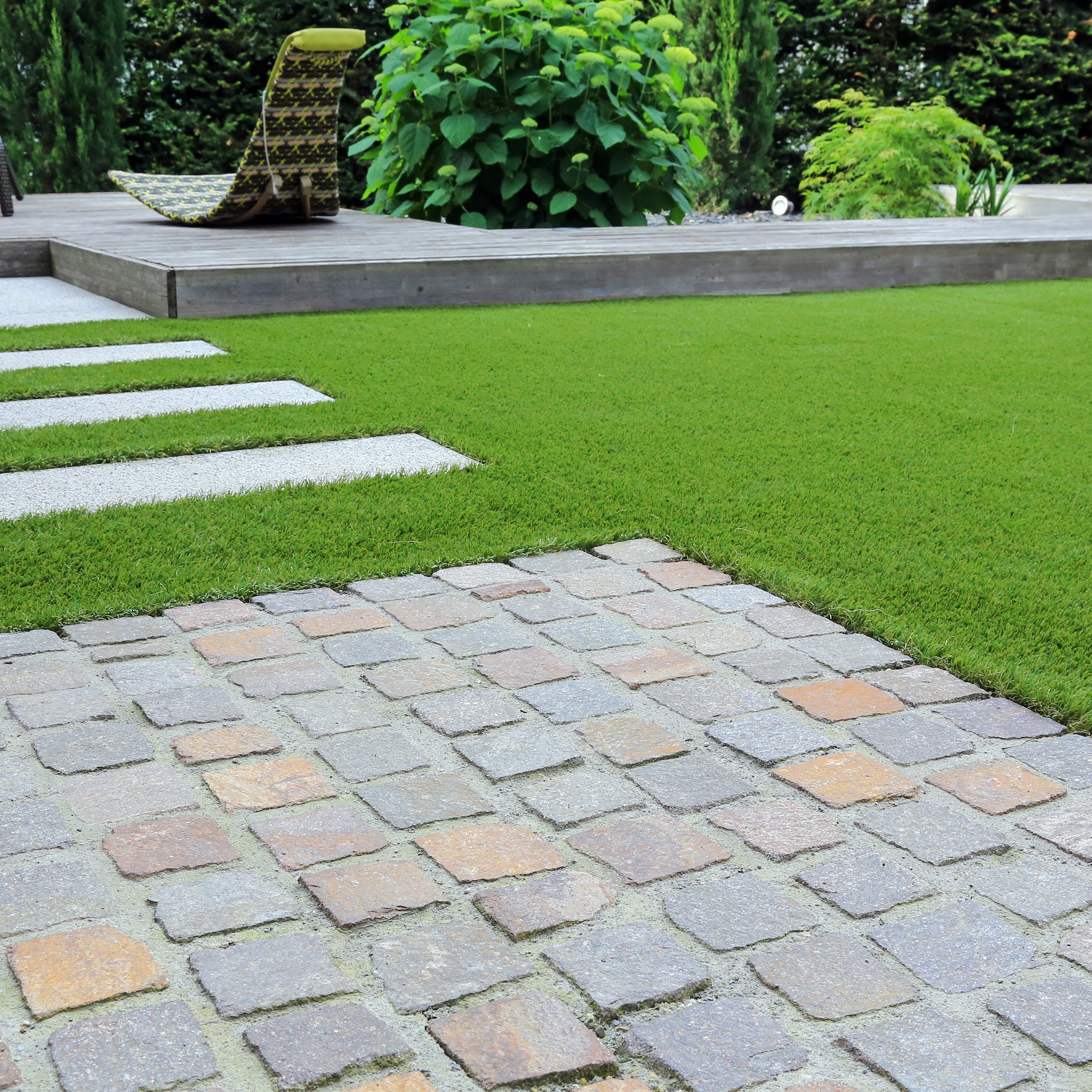 4m Dark Green Artificial Grass - 20mm Pile