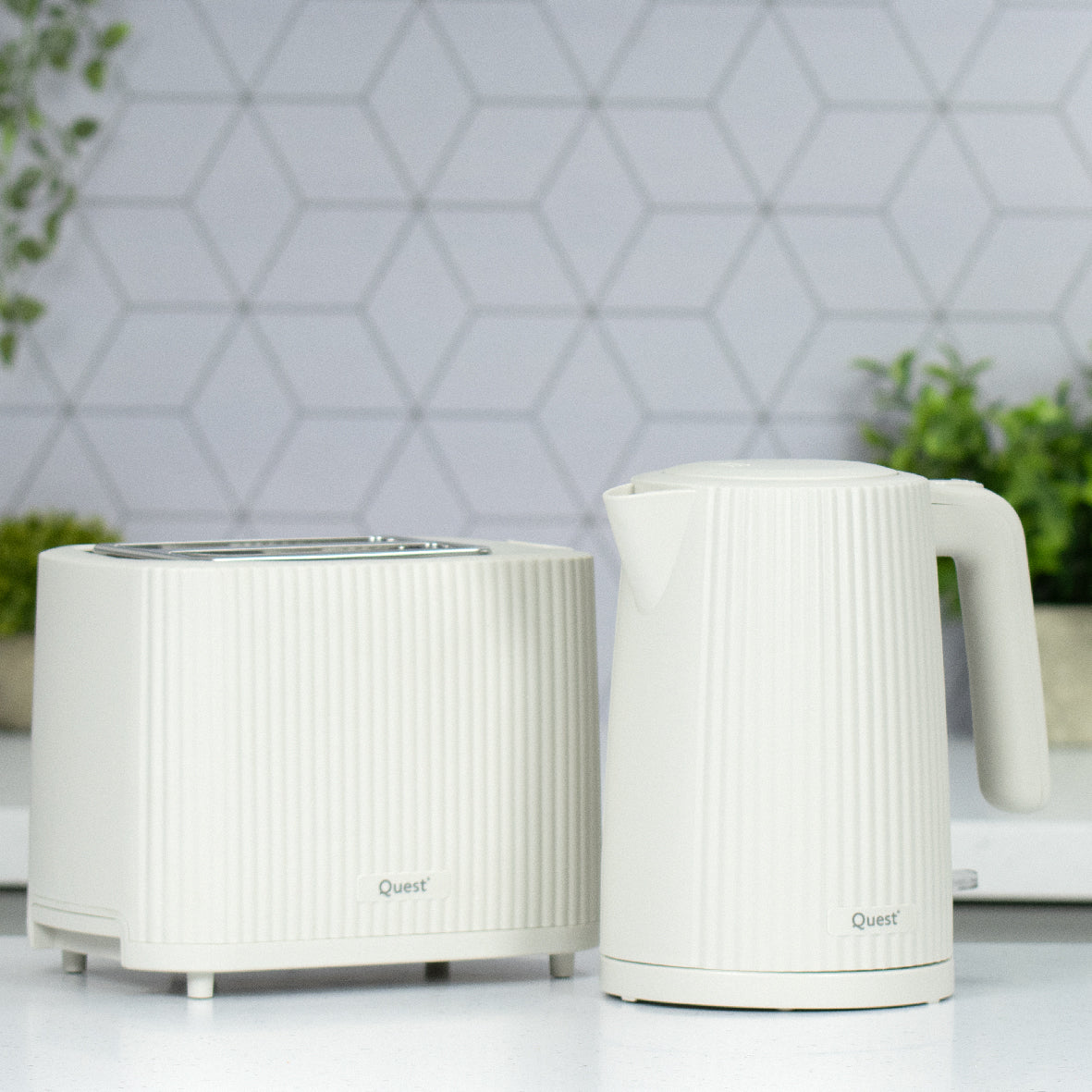2 Slice Toaster - White Grooved Design