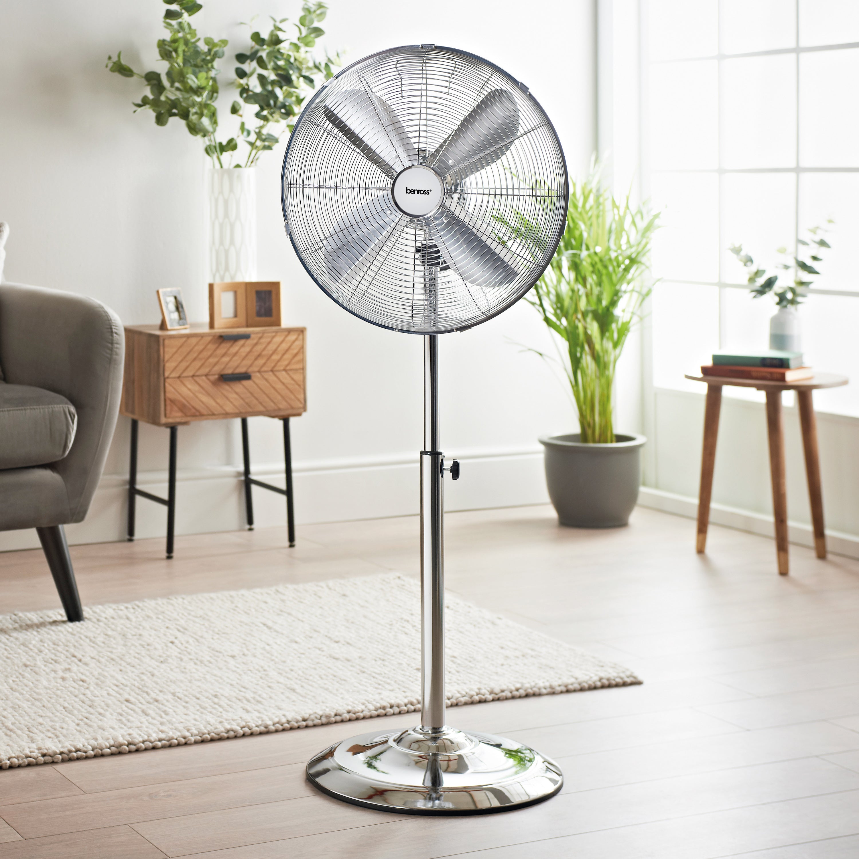 16" Oscillating Stand Fan - Chrome