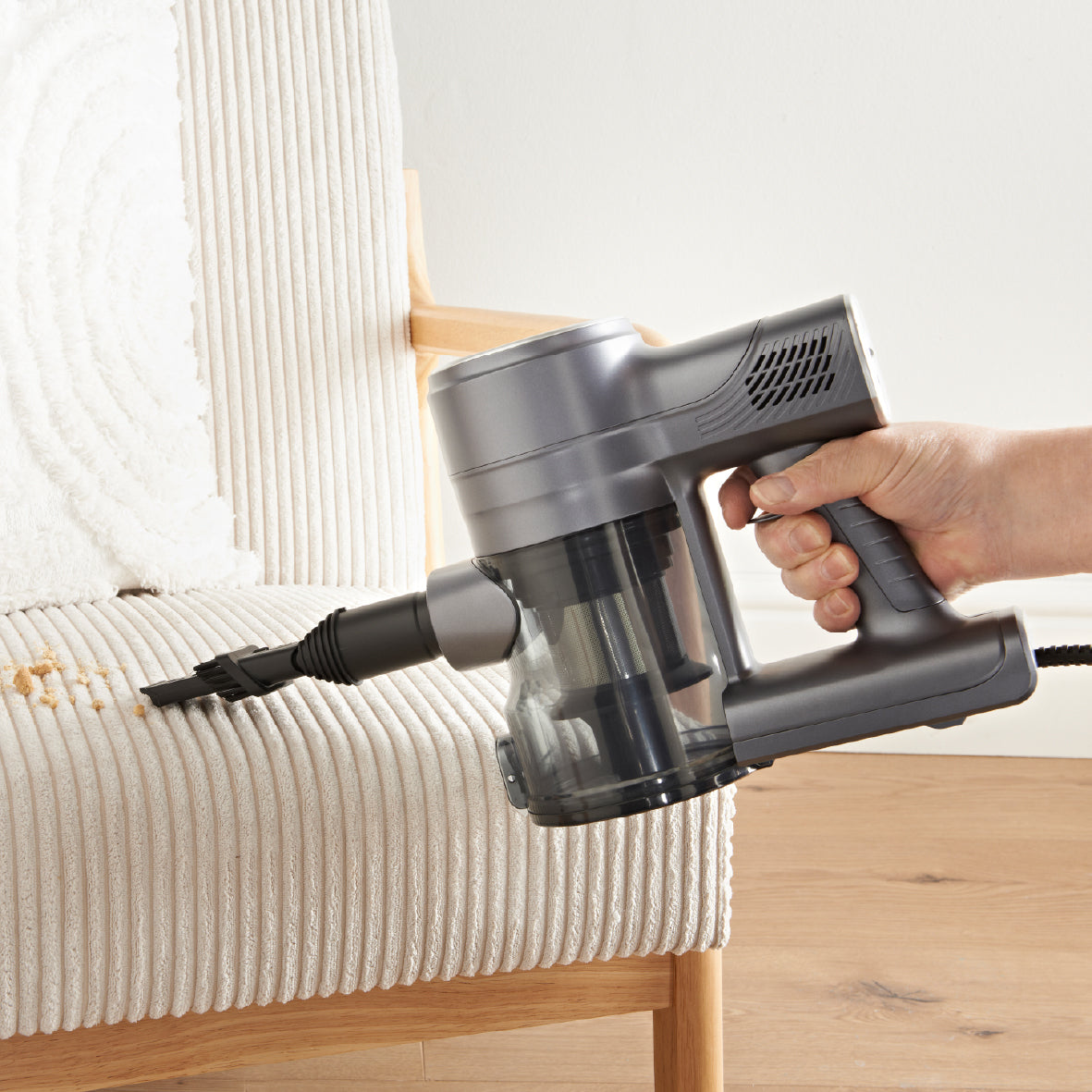 2-in-1 Handheld and Upright Vacuum Cleaner