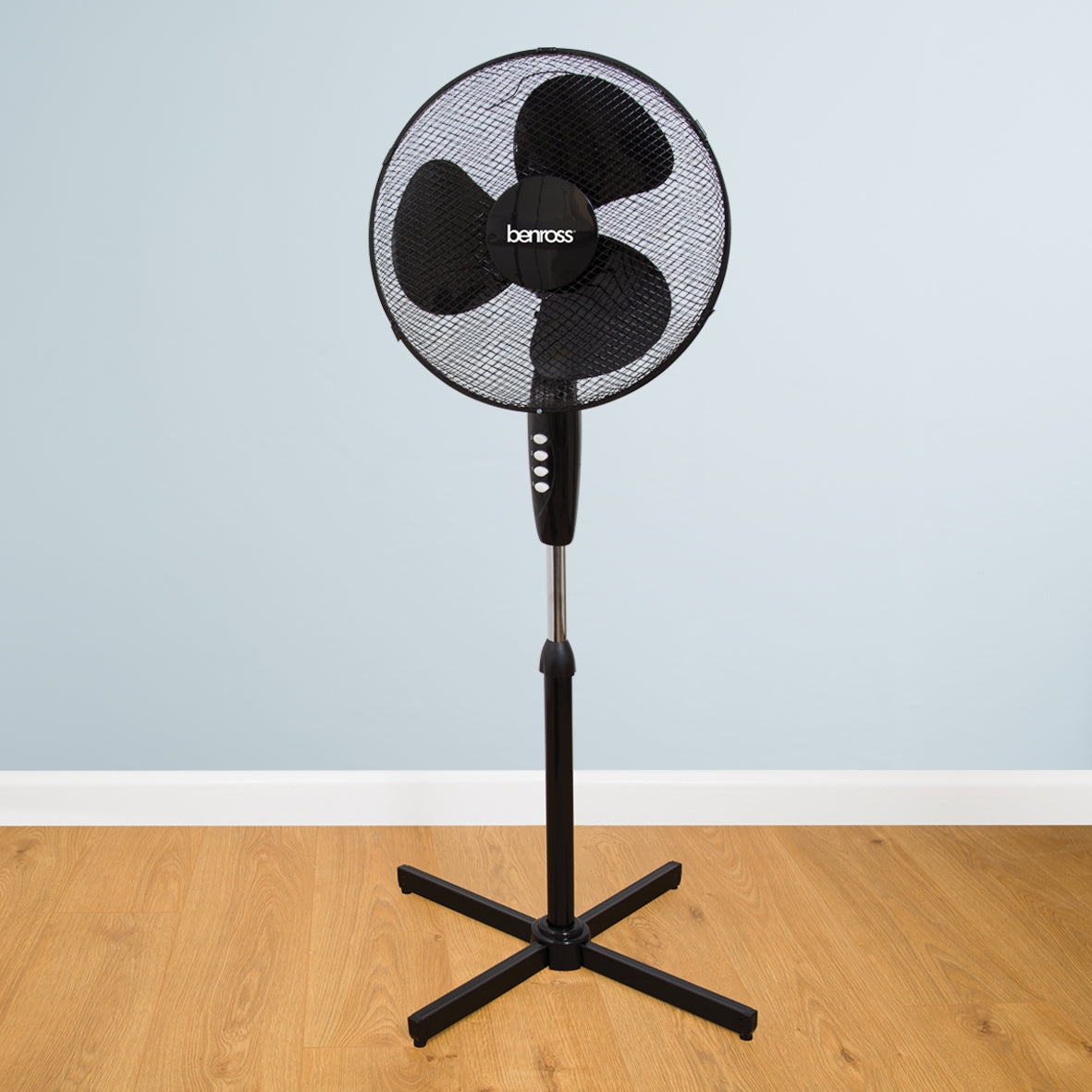 16" Oscillating Stand Fan - Black