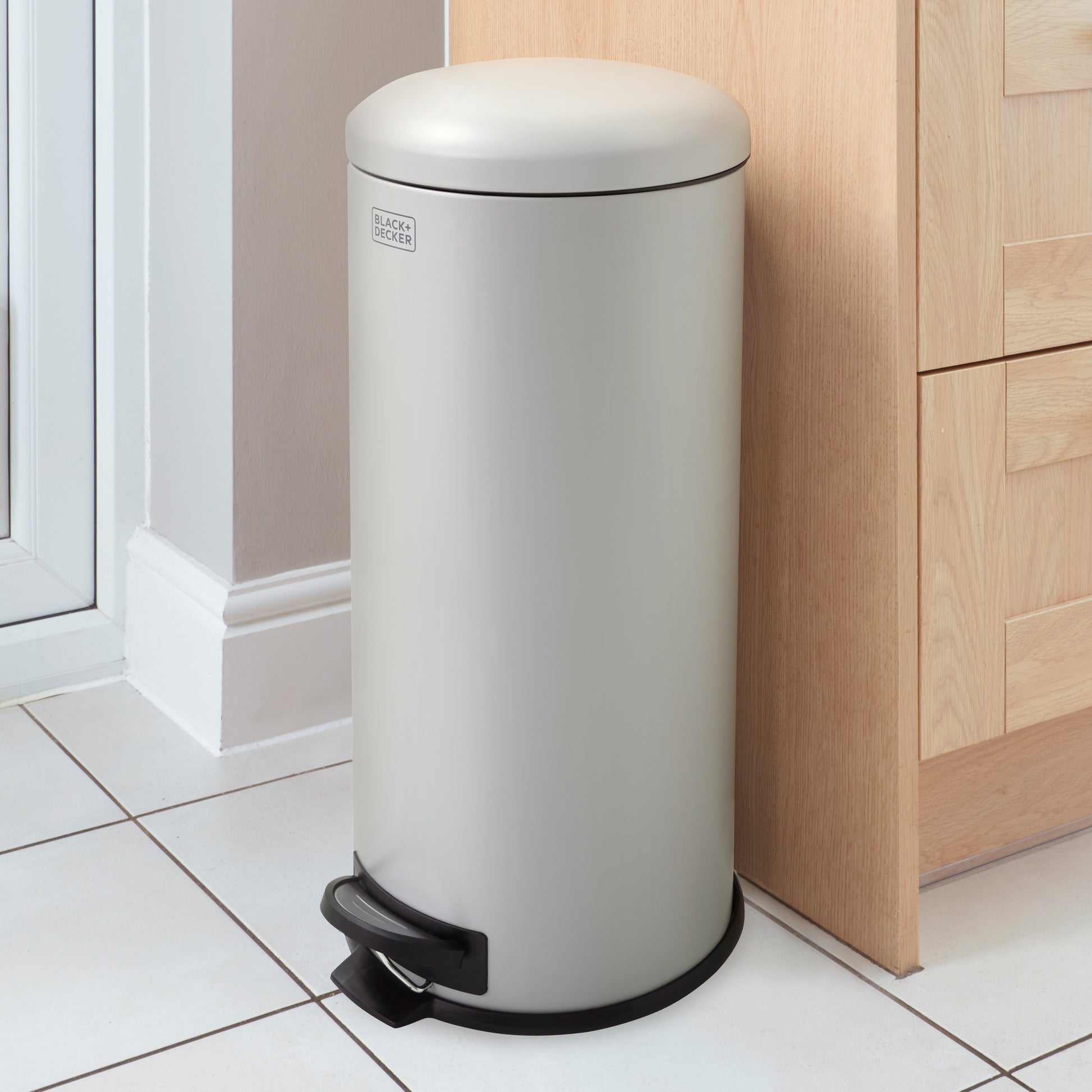 30 litre pedal bin 30L Grey Domed Lid Pedal Bin – Blackmoor Home