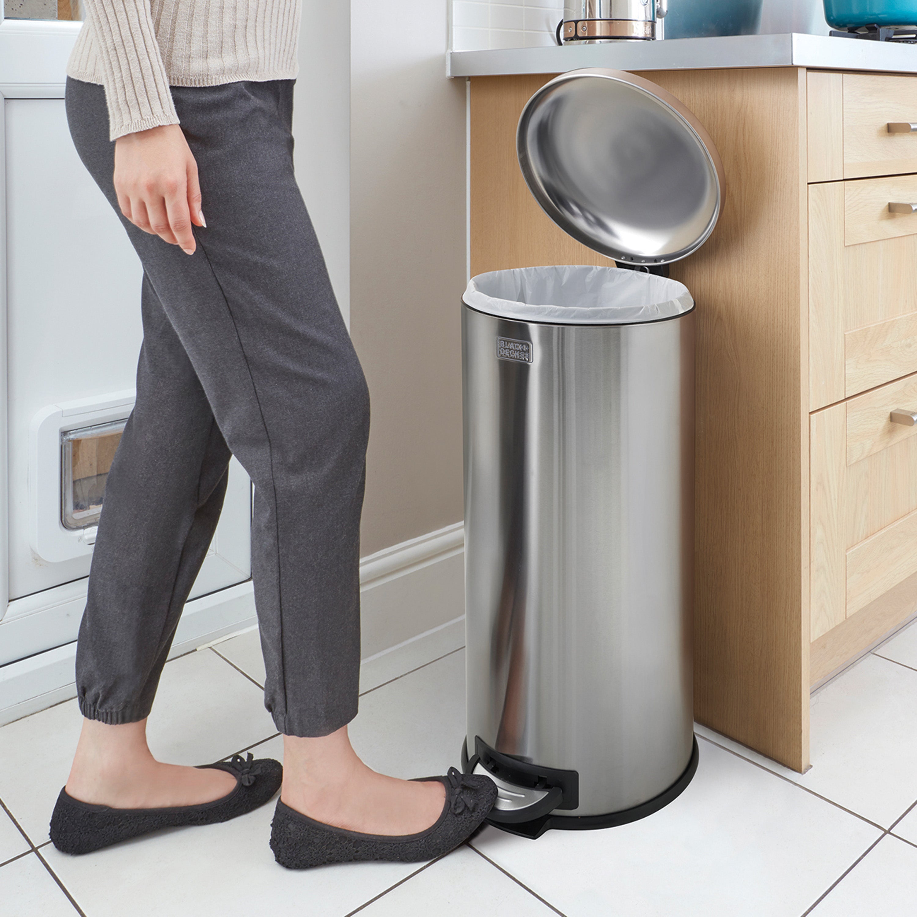 30L Dome Lid Pedal Bin - Stainless Steel