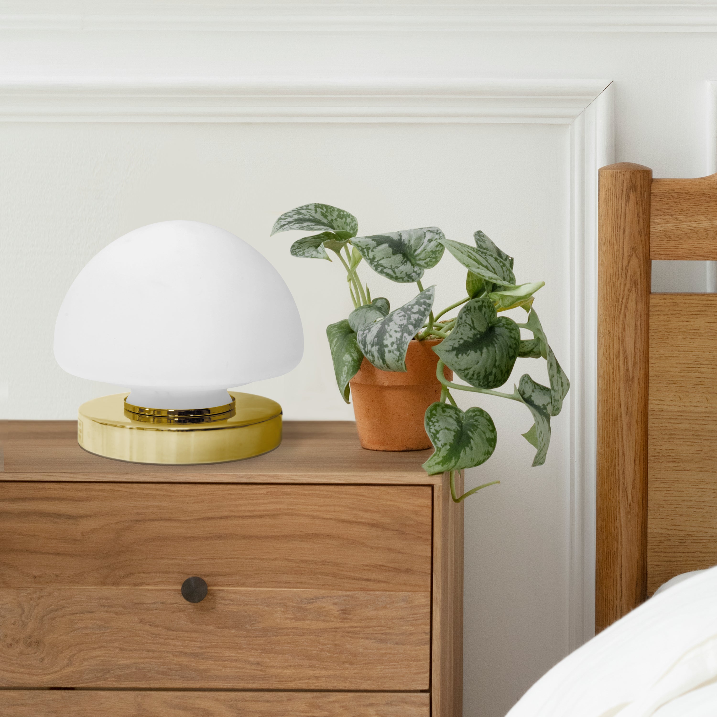 Dome Table Lamp - Brass