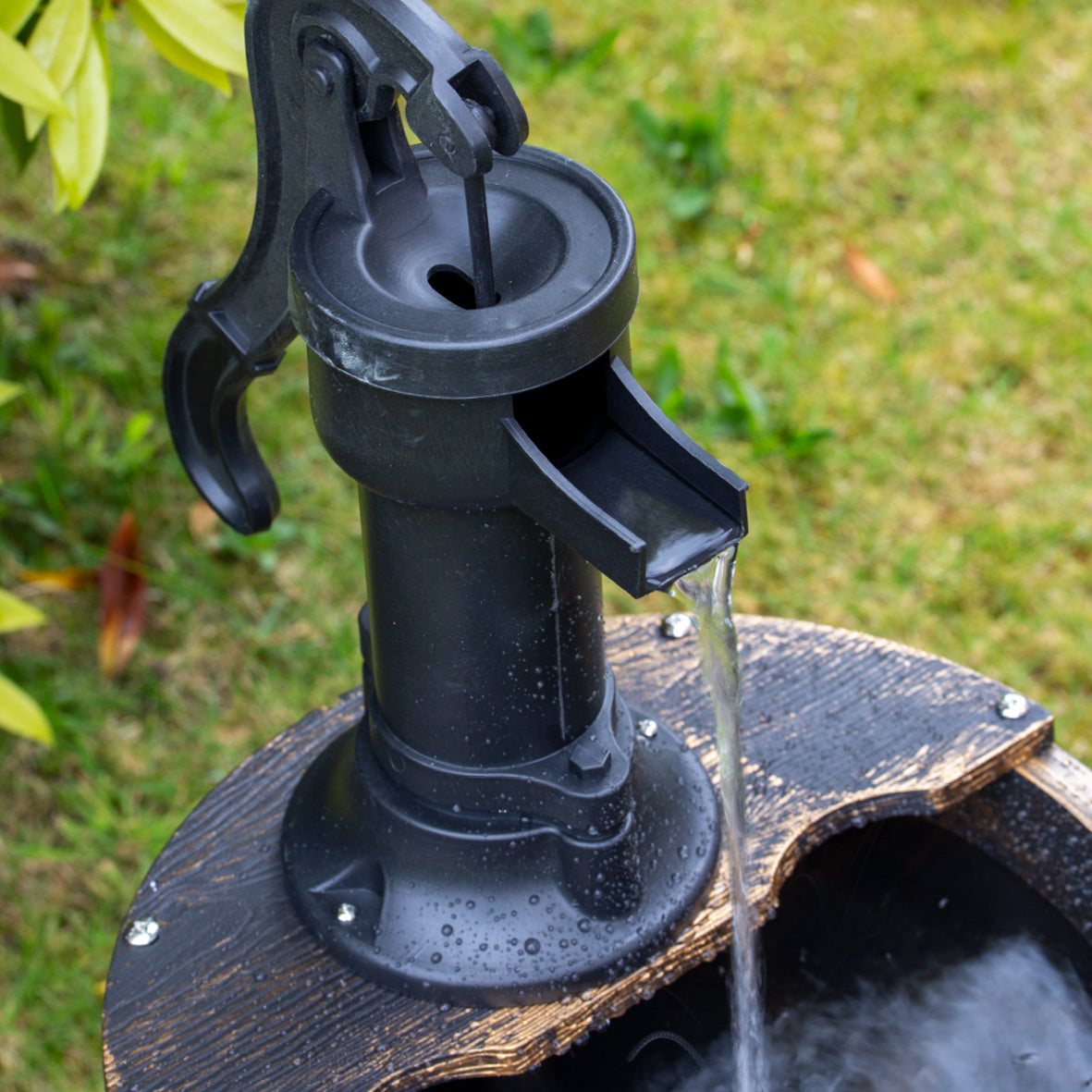 2 Tier Barrel Water Fountain
