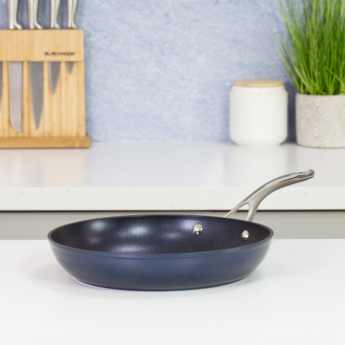 Pro 28cm Non Stick Frying Pan