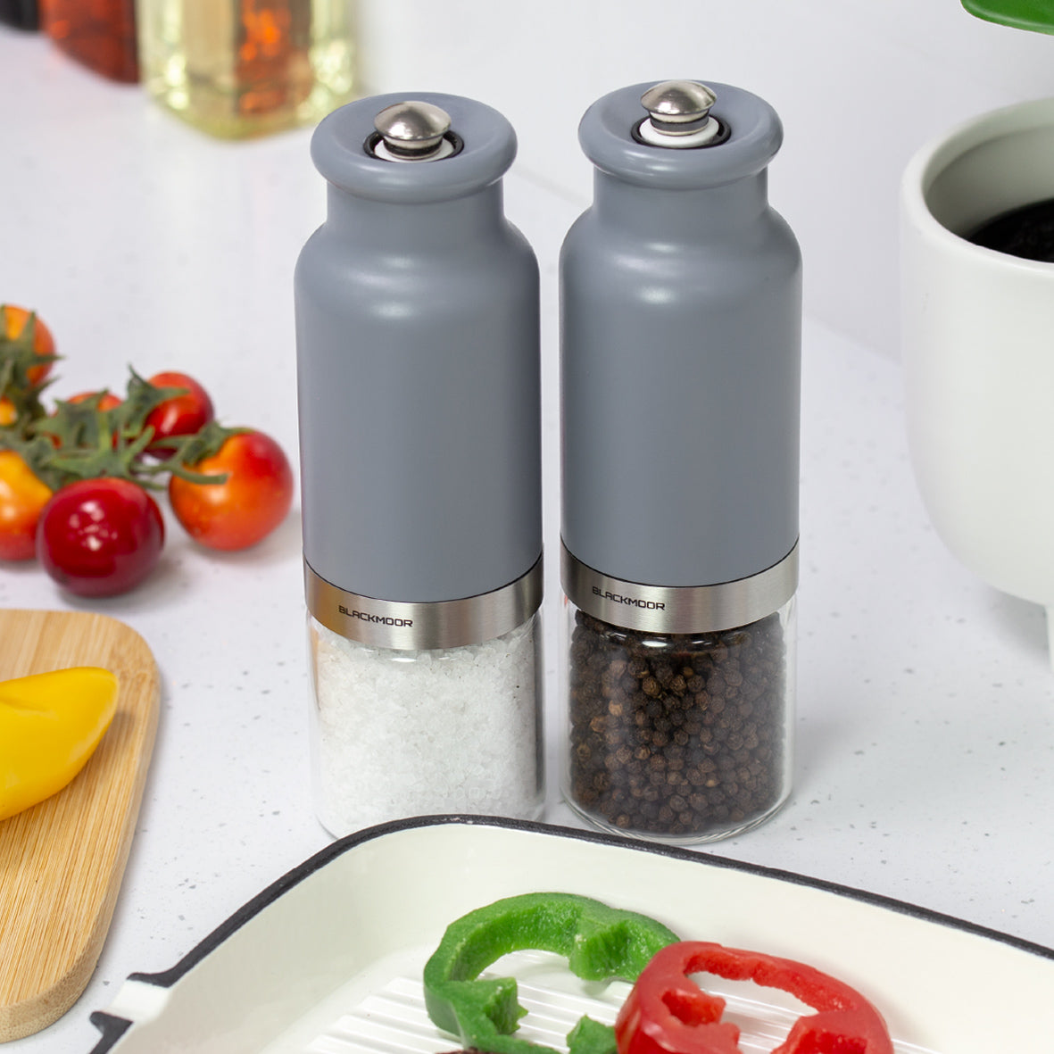 Gravity Salt And Pepper Mills - Grey