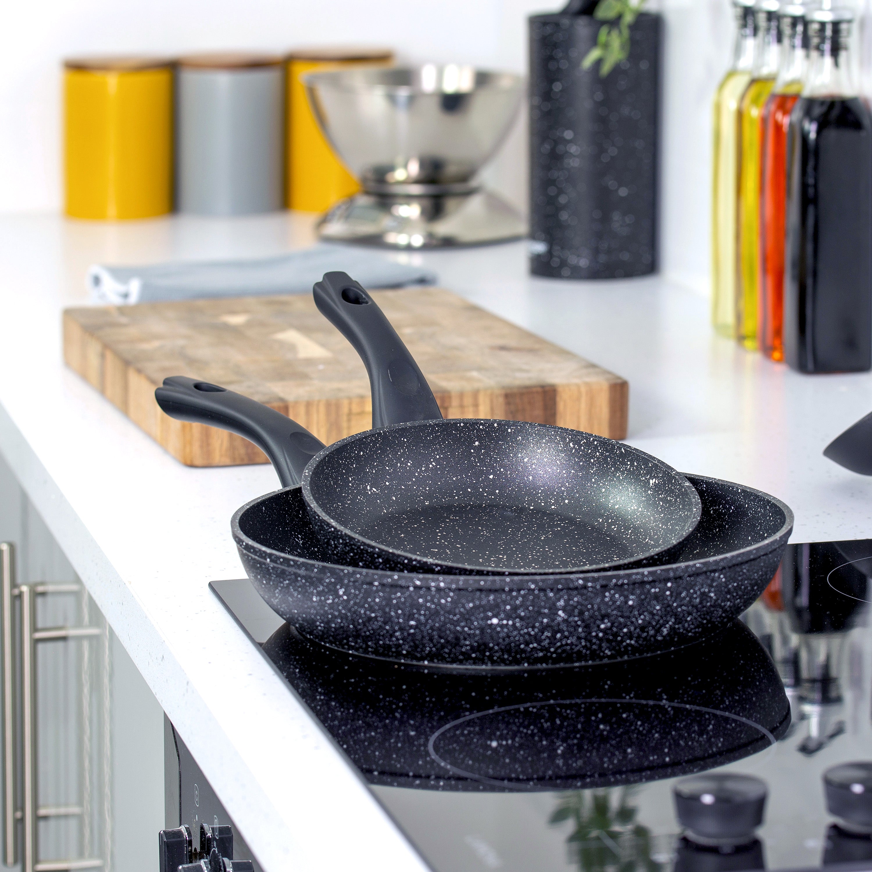 Classic 2-Piece Black Non Stick Frying Pan Set